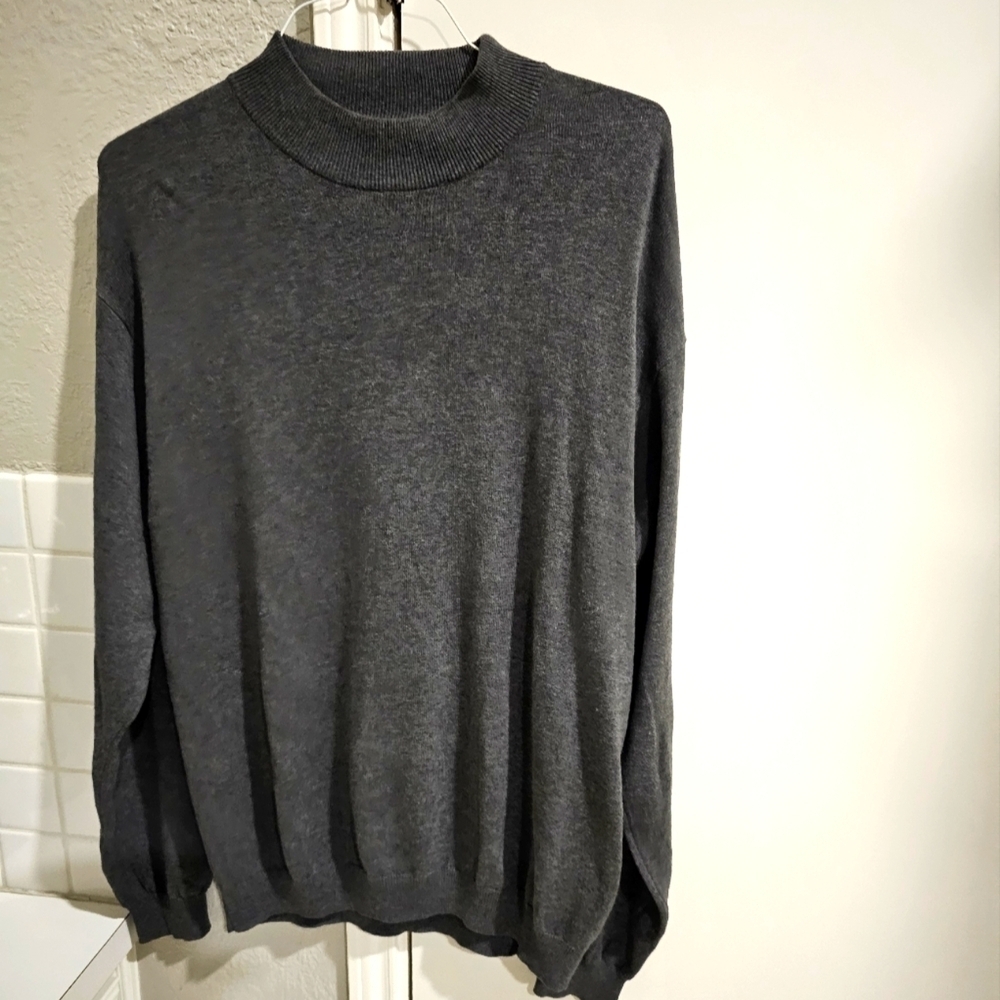 Croft & Barrow Gray Long Sleeved Mock Turtleneck Large Preowned Excellent Shape